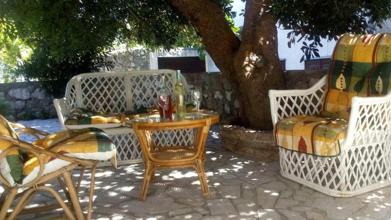 Apt. Old Town Rab Town Luaran gambar